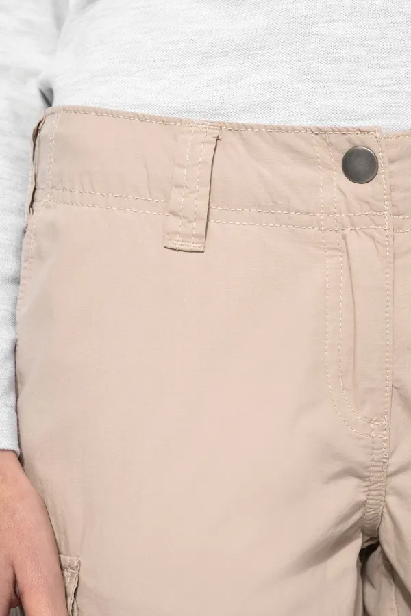 Bermuda léger multipoches femme porté — vue 2