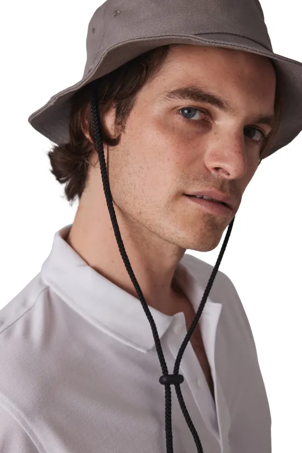 Bob style bucket porté — vue 4