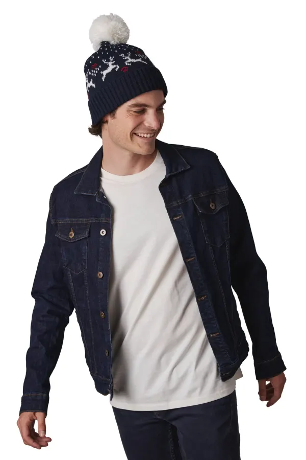 Bonnet de Noël motifs rennes porté — vue 1