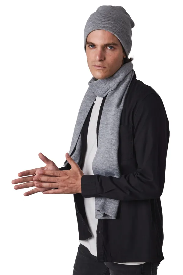 Bonnet en tricot (KP549) porté — vue 4
