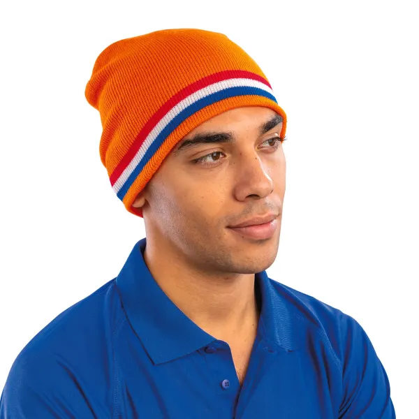 Bonnet "Supporter" porté — vue 2