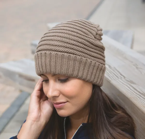 Bonnet tressé (RC376X) porté — vue 1