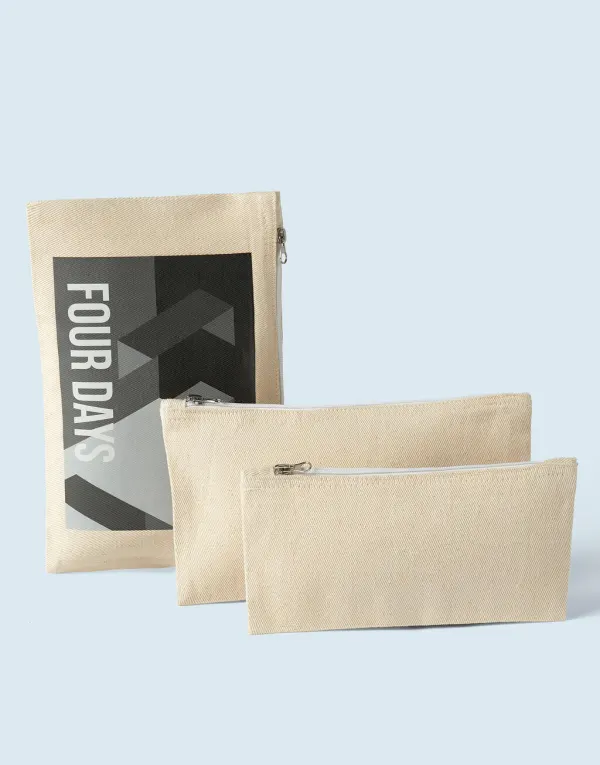 Canvas Accessory Pouch (CA-AC-POUCH) porté — vue 2