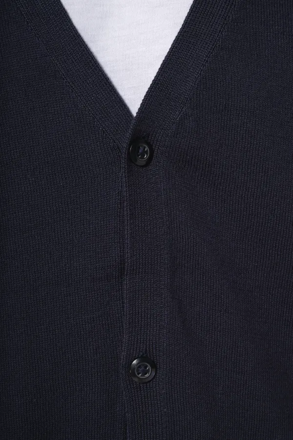 Cardigan Supima® homme porté — vue 4