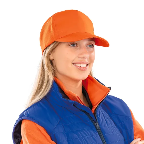 Casquette recyclée 5 panneaux porté — vue 1