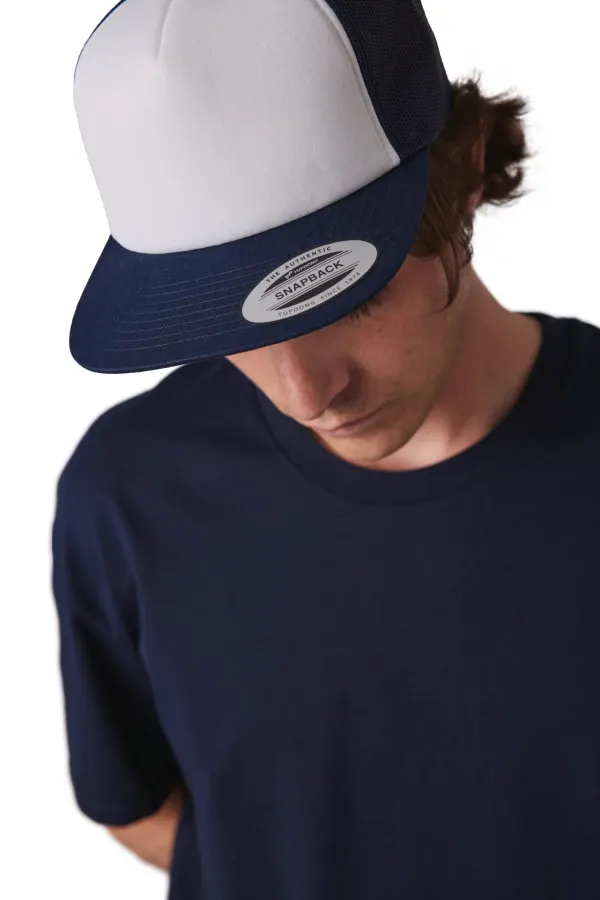 Casquette Trucker classique - 5 panneaux porté — vue 3