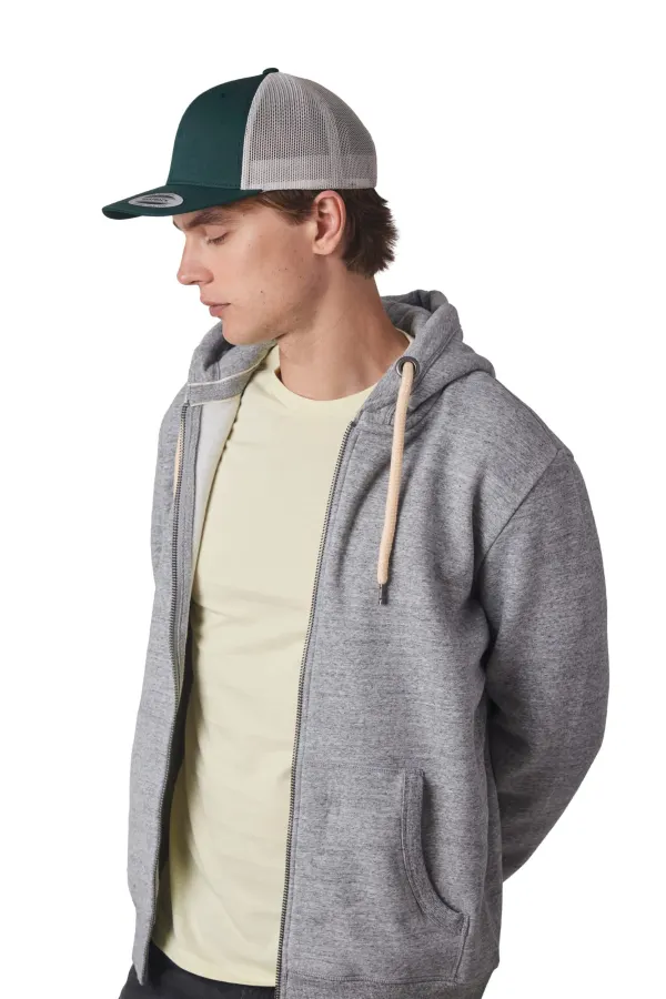 Casquette Trucker modèle rétro - 6 panneaux porté — vue 2