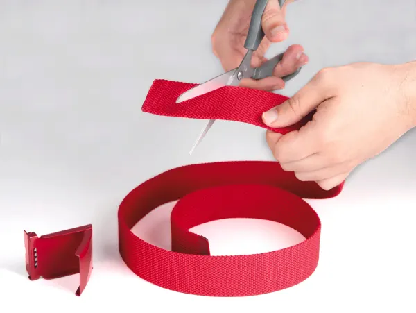 Ceinture en polyester (KP802) porté — vue 2