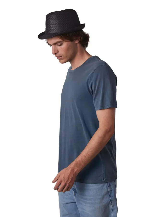 Chapeau de paille style Panama rétro porté — vue 1