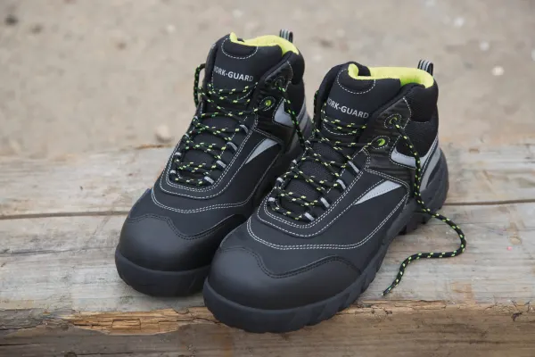 Chaussures de sécurité Blackwatch porté — vue 1