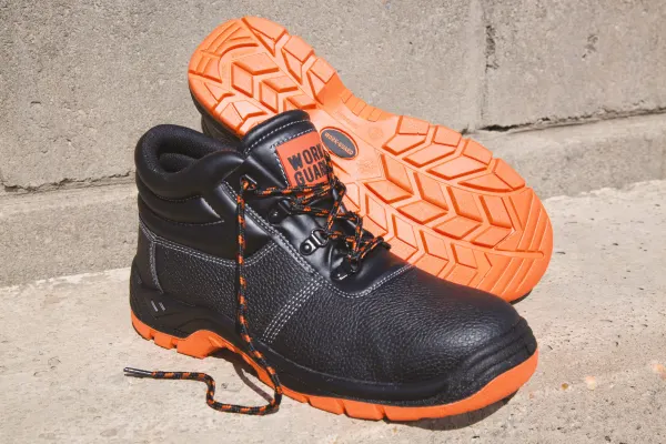 Chaussures de sécurité "Defence" porté — vue 1