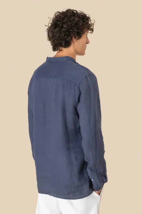 Chemise à col Mao délavée en lin homme porté — vue 4
