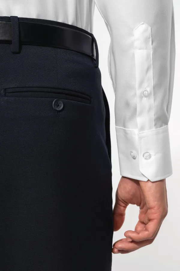 Chemise ajustée manches longues sans repassage porté — vue 4