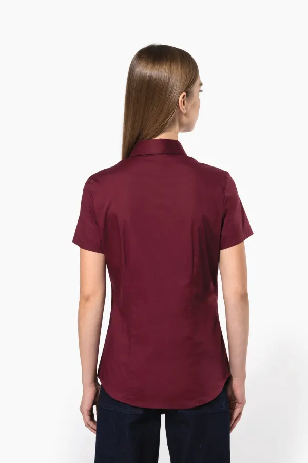 Chemise coton / élasthanne manches courtes femme porté — vue 1