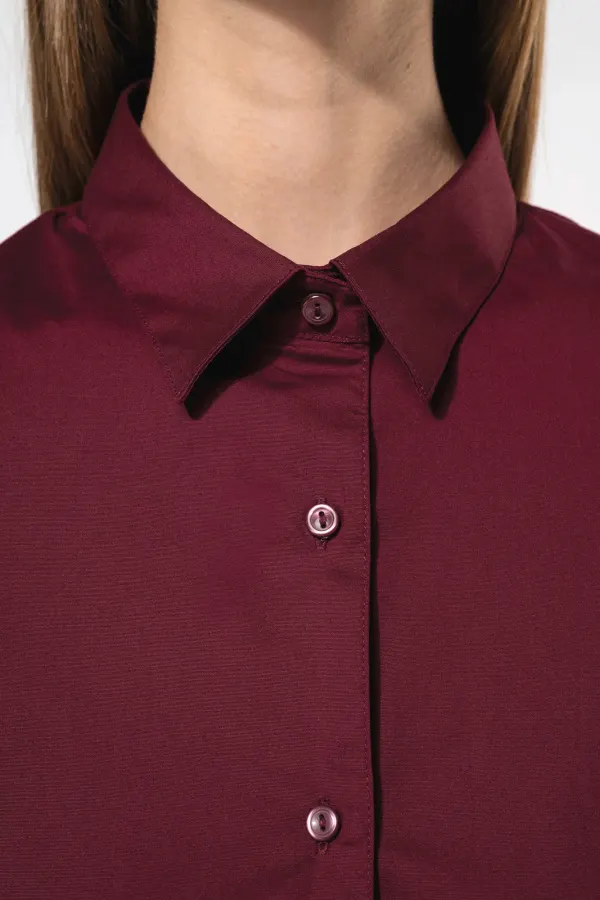 Chemise coton / élasthanne manches courtes femme porté — vue 3
