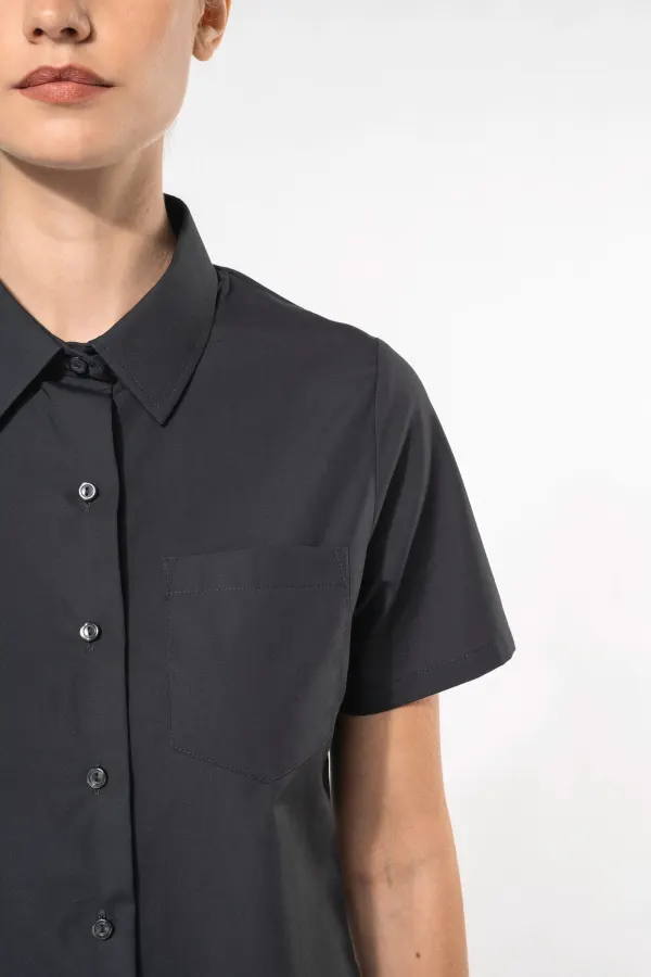 Chemise popeline manches courtes femme porté — vue 3