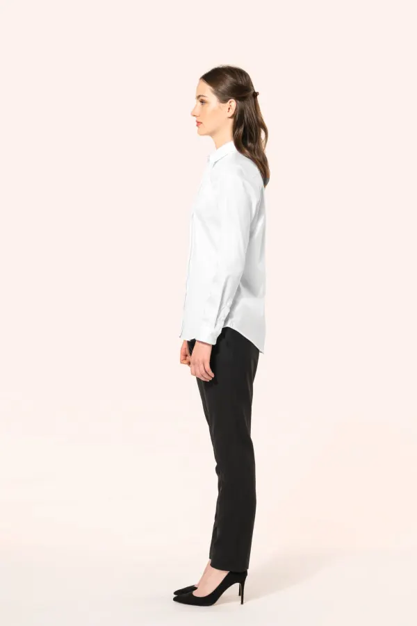 Chemise twill manches longues femme porté — vue 3