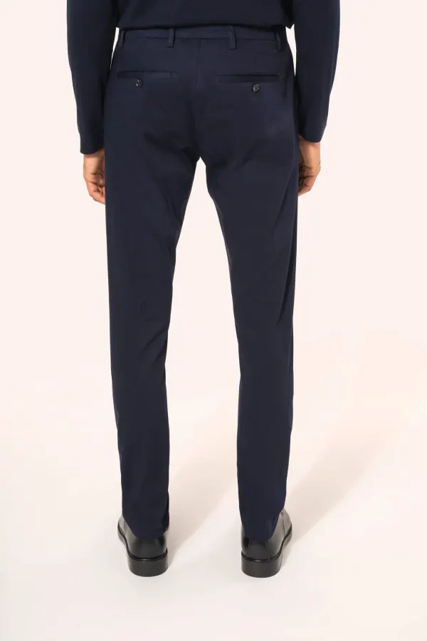 Chino homme porté — vue 1