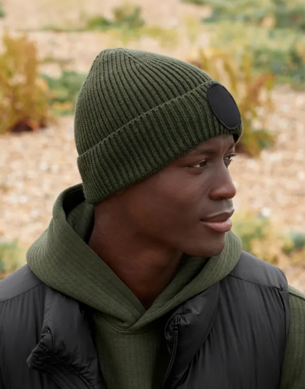 Circular Fashion Patch Beanie porté — vue 1