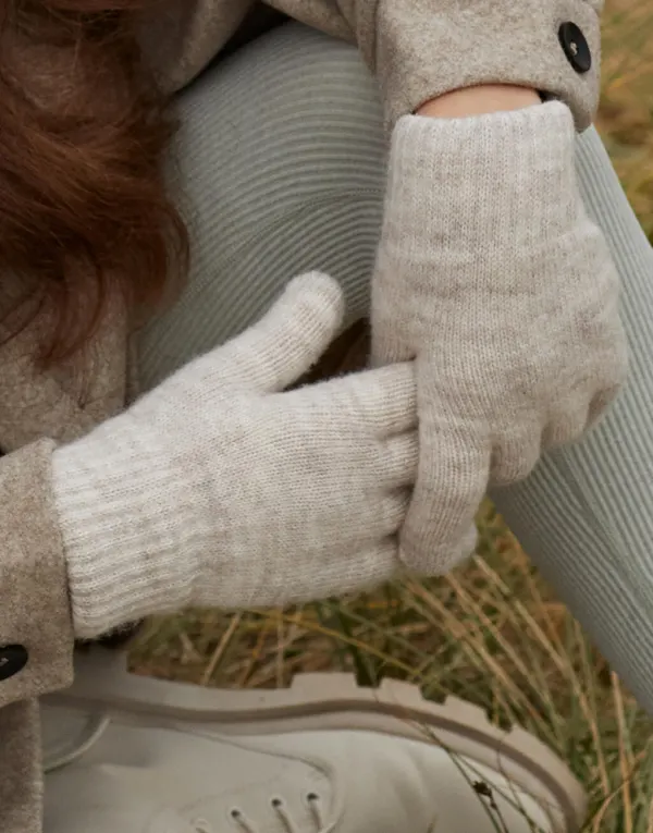 Cosy Ribbed Cuff Gloves porté — vue 2