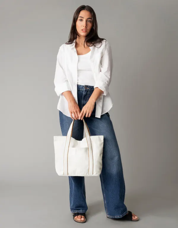 Courtside Medium Tote porté — vue 3