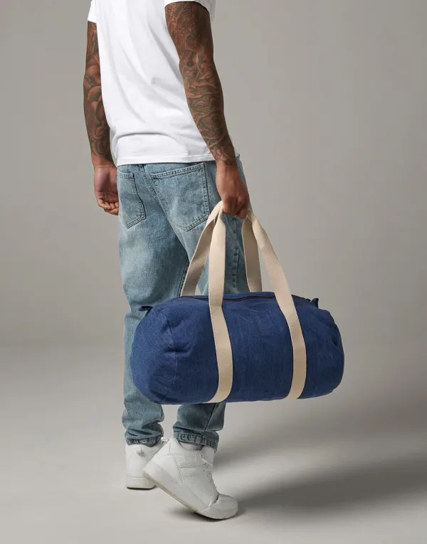 Denim Barrel Bag porté — vue 2