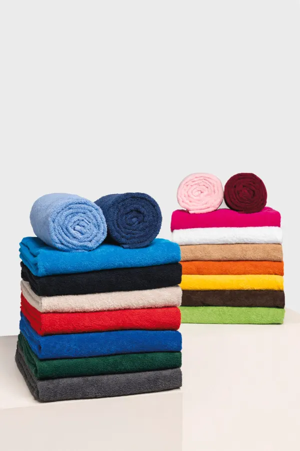 Drap de bain 100 x 150 cm porté — vue 4