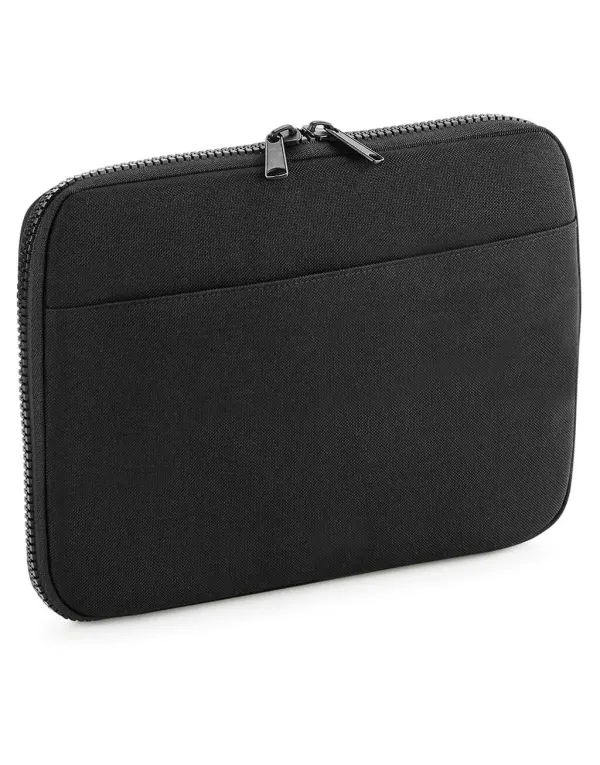 Essential Tech Organiser porté — vue 1