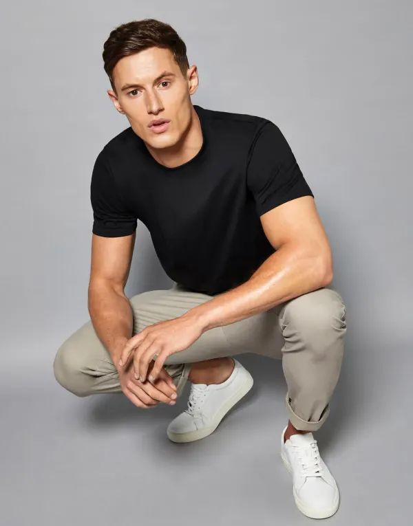 Fashion Fit Superwash® 60º Tee porté — vue 3