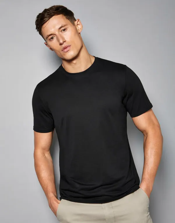 Fashion Fit Superwash® 60º Tee porté — vue 4