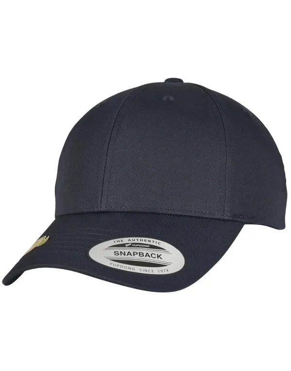 Flexfit Recycled Poly Twill Snapback porté — vue 1