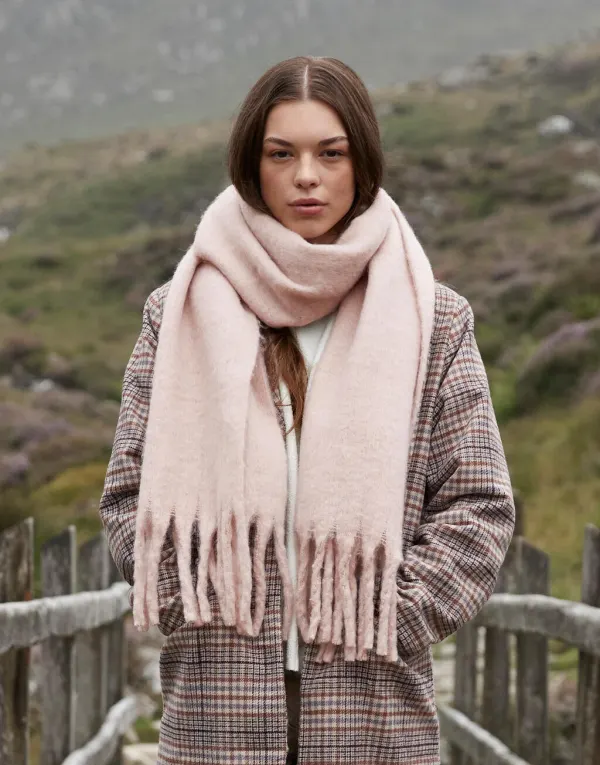 Fluffy Scarf porté — vue 1
