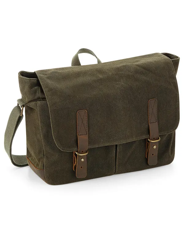 Heritage Waxed Canvas Messenger porté — vue 3