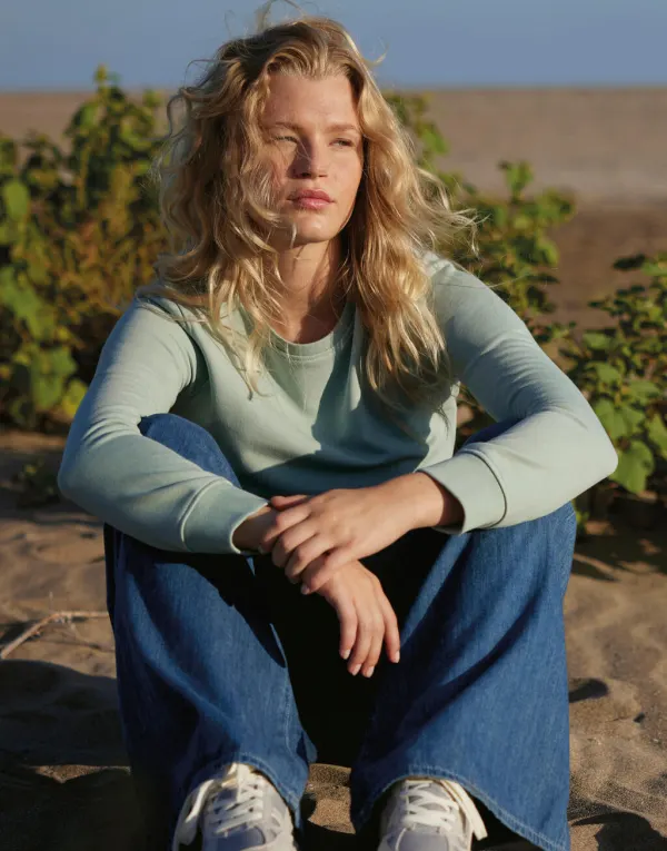 Inspire Crew Neck /women porté — vue 2