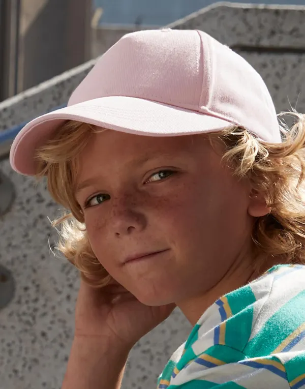 Junior Organic Cotton 5 Panel Cap porté — vue 4