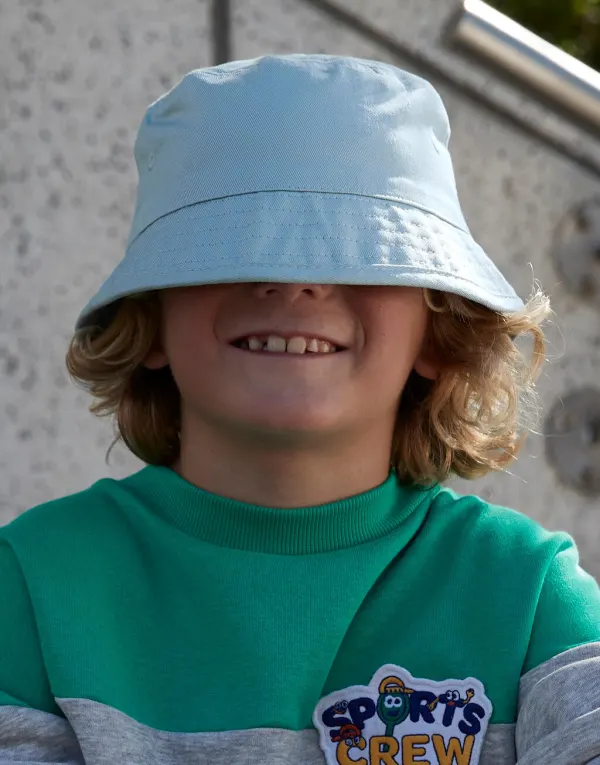 Junior Organic Cotton Bucket Hat porté — vue 1