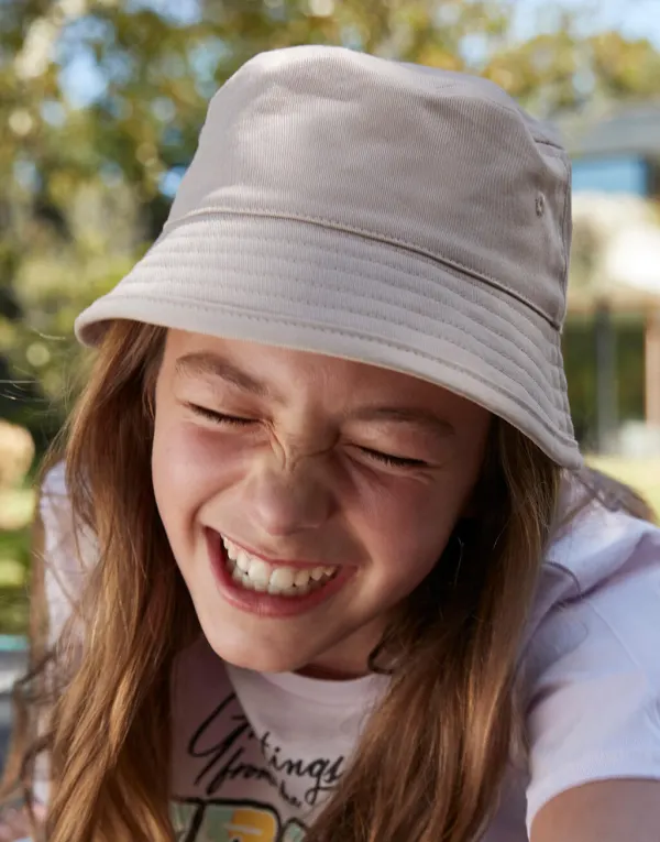 Junior Organic Cotton Bucket Hat porté — vue 3