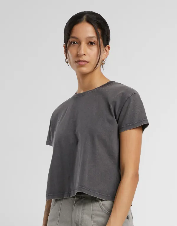 Ladies Vintage Cropped Tee porté — vue 3