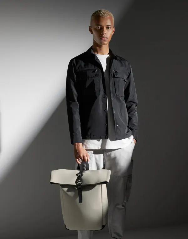 Matte PU Rolltop Backpack porté — vue 1