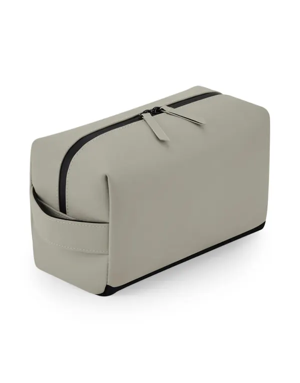 Matte PU Toiletry/Accessory Case porté — vue 2