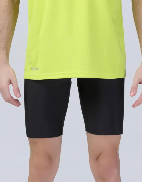 Men's Bodyfit Base Layer Shorts porté — vue 2