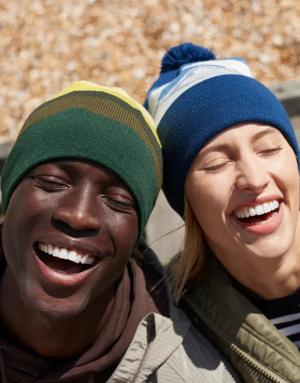 Mountain Peaks Pull-On Beanie porté — vue 1