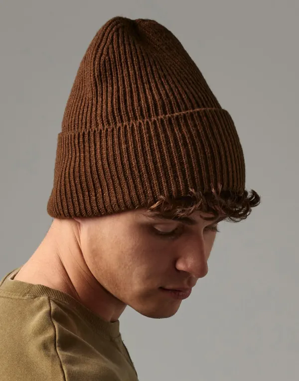 Oversized Cuffed Beanie porté — vue 3
