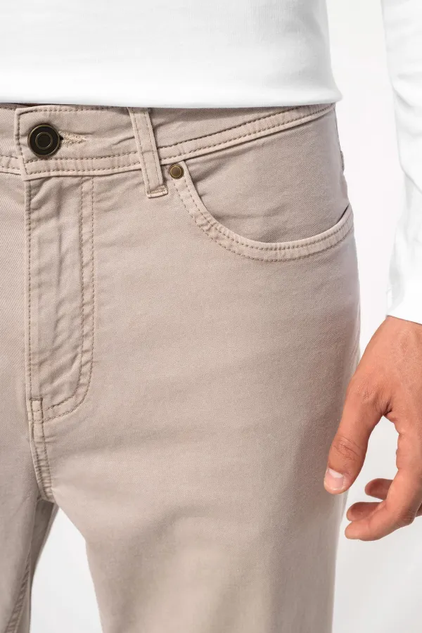 Pantalon 5 poches homme porté — vue 3