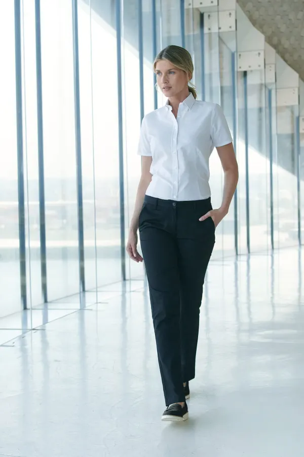 Pantalon chino femme 65/35 porté — vue 3