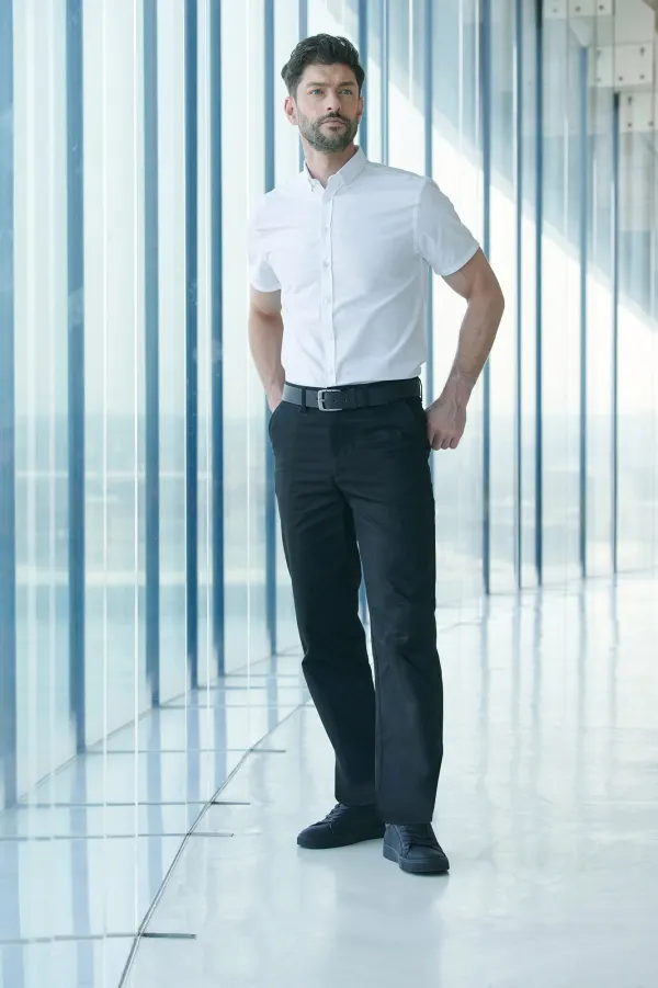 Pantalon chino homme 65/35 porté — vue 1