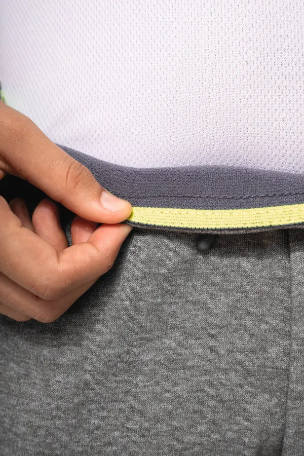 Pantalon de jogging à poches multisports enfant porté — vue 3