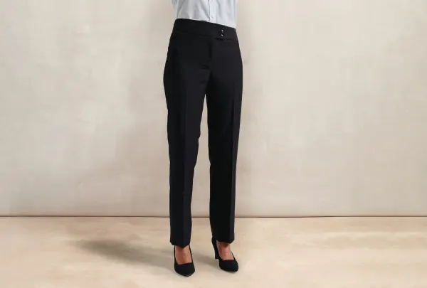 Pantalon droit "Iris" porté — vue 1