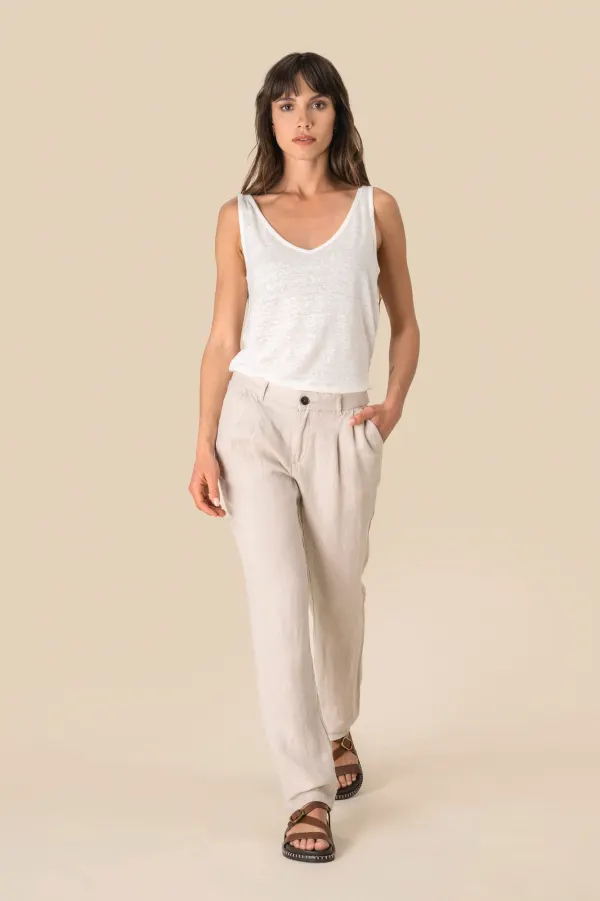 Pantalon en lin femme porté — vue 2