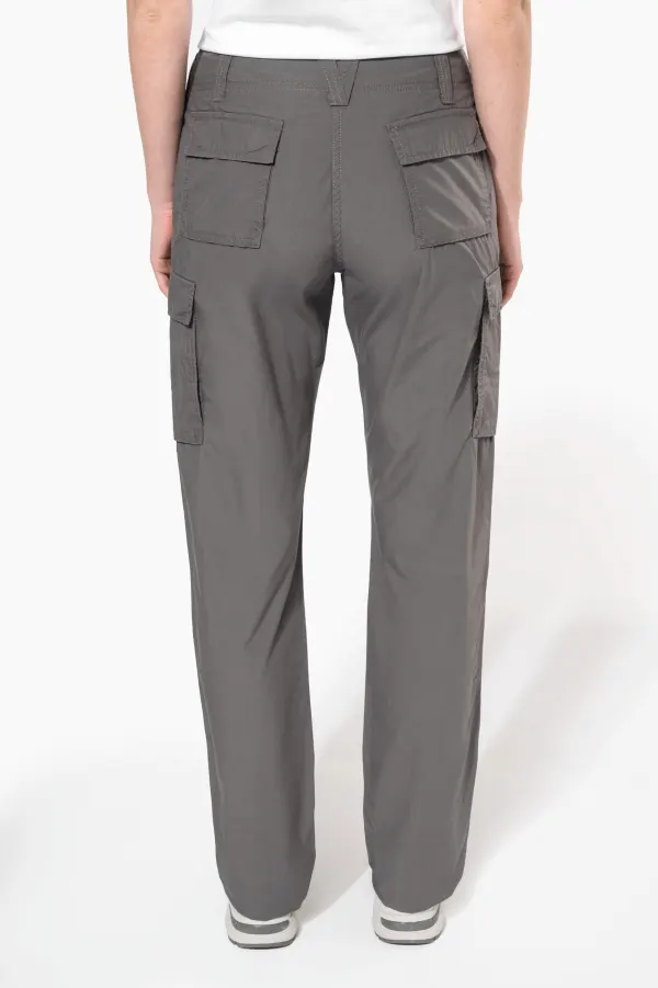 Pantalon léger multipoches femme porté — vue 1
